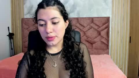 Lucy Greys online show from 03.05.26