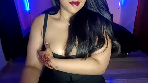 Snapshot of lucy_kanne chatting on 02.03.25 Lucy online show from 02.03.25