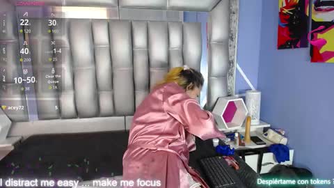  SleepyAbuela online show from 09.22.25