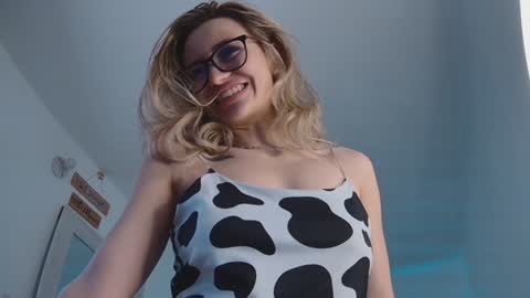 lucy online show from 12.05.24