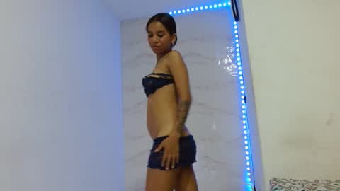 Snapshot of lucy_sluppy_hard chatting on 04.19.26 lucy_sluppy_hard online show from 04.19.26