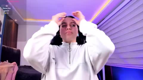 Sofia  online show from 02.20.25