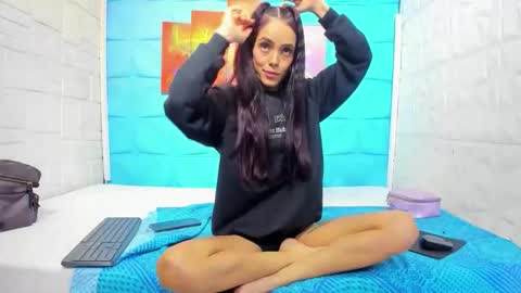 Lucy unlimit come back here  online show from 02.17.26