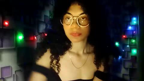 Lucia online show from 12.02.25