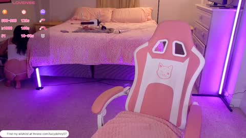 lucydelrey57 online show from 11.20.25