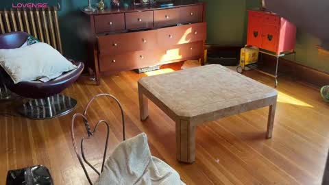 lucydreamsbaby online show from 02.26.25