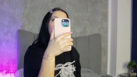 lucyrayy online show from 02.08.26