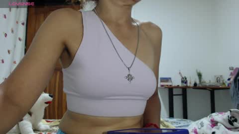 Snapshot of lucysexy4u chatting on 04.18.26 I am Luciana Martin... Welcome in my room online show from 04.18.26