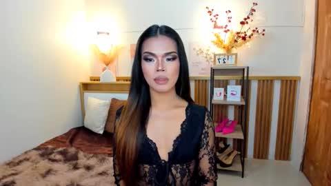 lucyvane online show from 03.26.26