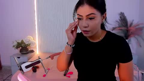Lucy Wold online show from 06.18.26