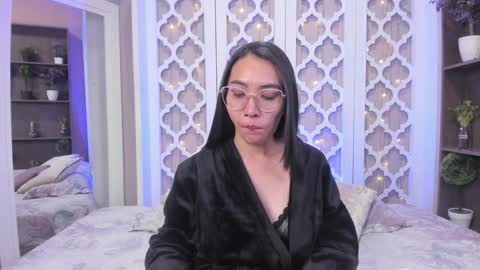 Lucy Liiu online show from 01.27.25