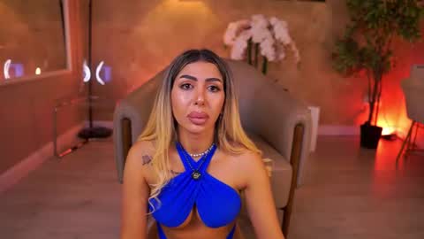 Snapshot of lucyyrosse chatting on 06.19.26 LucyRose online show from 06.19.26