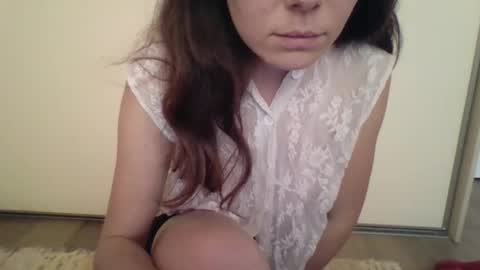 Snapshot of lufuck chatting on 10.03.25 Lucie online show from 10.03.25