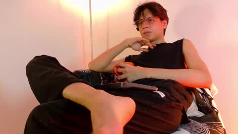 Snapshot of lui_x_dust chatting on 03.06.26 Lui online show from 03.06.26