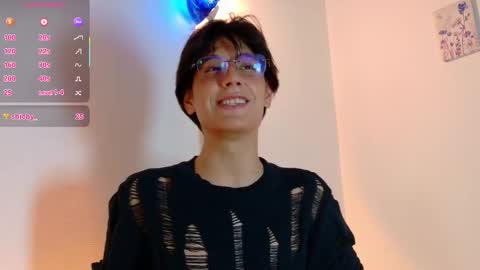 Snapshot of lui_x_dust chatting on 03.08.26 Lui online show from 03.08.26