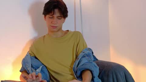 Snapshot of lui_x_dust chatting on 03.09.26 Lui online show from 03.09.26