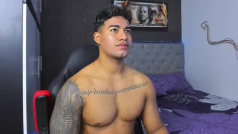 Luigi Independent model online show from 01.12.26