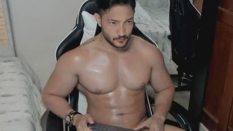 Snapshot of luis_baptista chatting on 07.18.26 luis_baptista online show from 07.18.26
