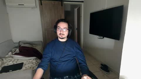 luis_flr online show from 01.13.25