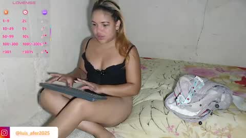 Hot Latina online show from 04.14.26