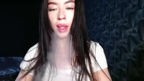 Snapshot of luisa_domina chatting on 05.16.26 luisa lovedom online show from 05.16.26