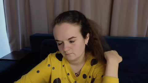 Luisa Rosee online show from 02.18.25