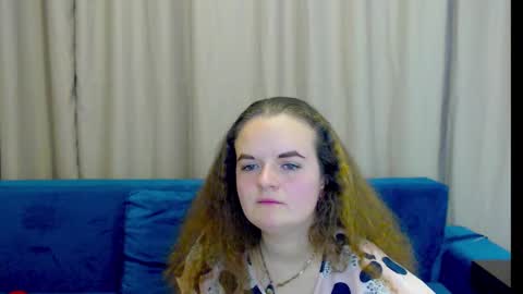 Luisa Rosee online show from 02.22.25