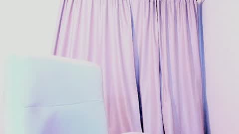 Snapshot of luisaa_diaz_ chatting on 08.06.26 Luisa Diaz online show from 08.06.26