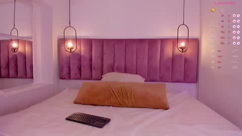 L U I S A online show from 01.04.25