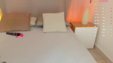 L U I S A online show from 10.20.25