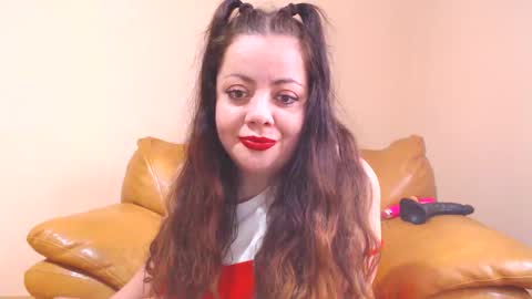 Cassie online show from 11.21.25