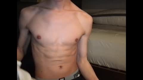 Snapshot of luisapolonio chatting on 12.28.24 Luis online show from 12.28.24