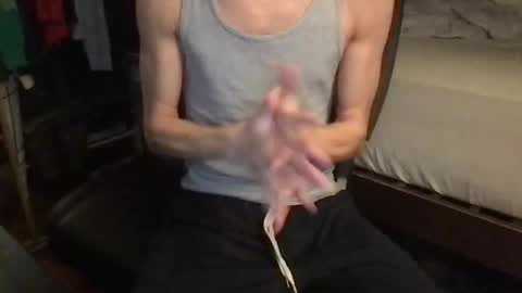 Snapshot of luisapolonio chatting on 01.03.25 Luis online show from 01.03.25