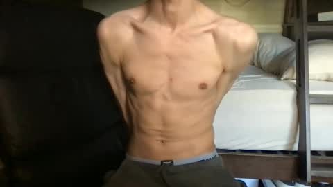 Snapshot of luisapolonio chatting on 02.07.25 Luis online show from 02.07.25