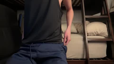 Snapshot of luisapolonio chatting on 02.13.25 Luis online show from 02.13.25