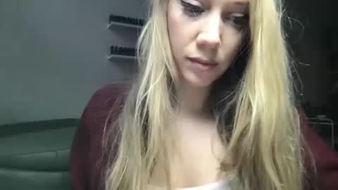 luiva13 online show from 01.27.25