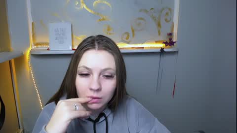 Luiza online show from 01.11.25