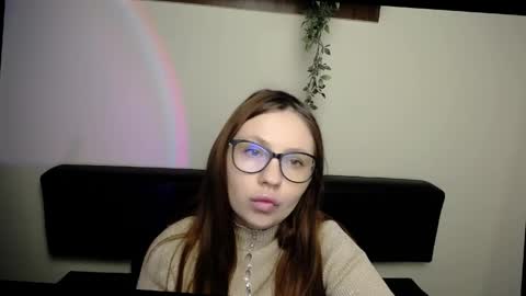 Luiza online show from 04.13.26