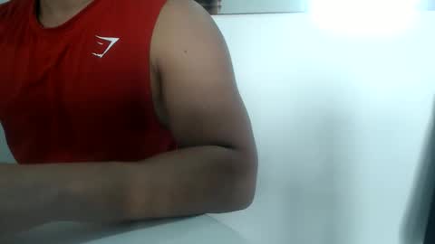 Snapshot of lukafitness chatting on 09.10.25 lukafitness online show from 09.10.25