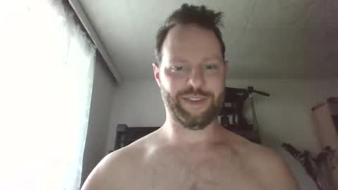 luke91_t online show from 10.11.25