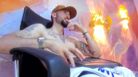 LUKE online show from 01.31.25