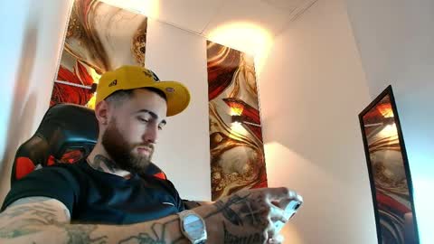 LUKE online show from 04.22.26