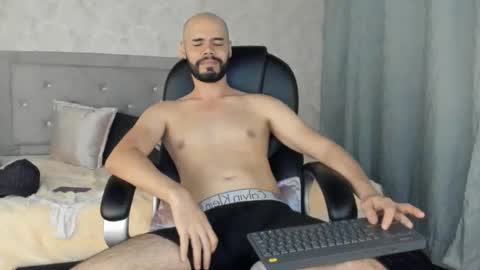 luke diaz7 online show from 02.12.25