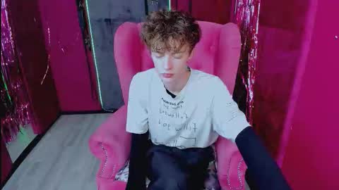 Luke online show from 12.16.25