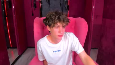 Snapshot of luke_sweet chatting on 06.29.26 Luke online show from 06.29.26