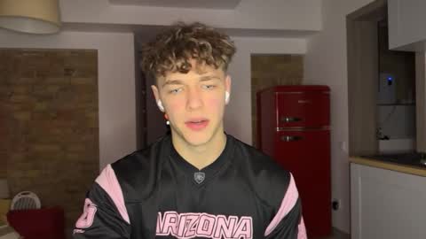 lukedesirable online show from 03.06.26