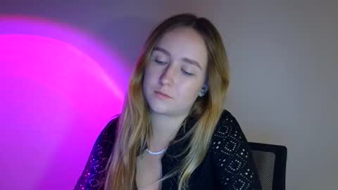 Lulu Baby18 online show from 10.07.25