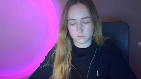 Lulu Baby18 online show from 01.06.26