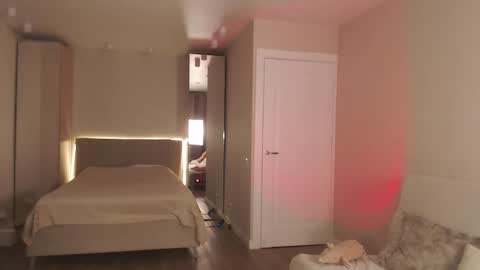 Lulu online show from 02.28.25