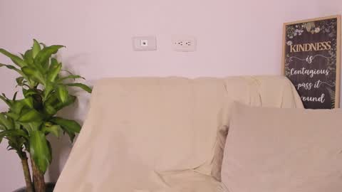 LULU online show from 01.26.25